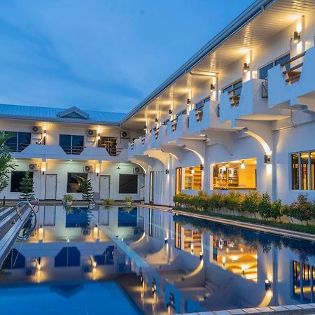 Adela Resort Panglao Eksteriør billede