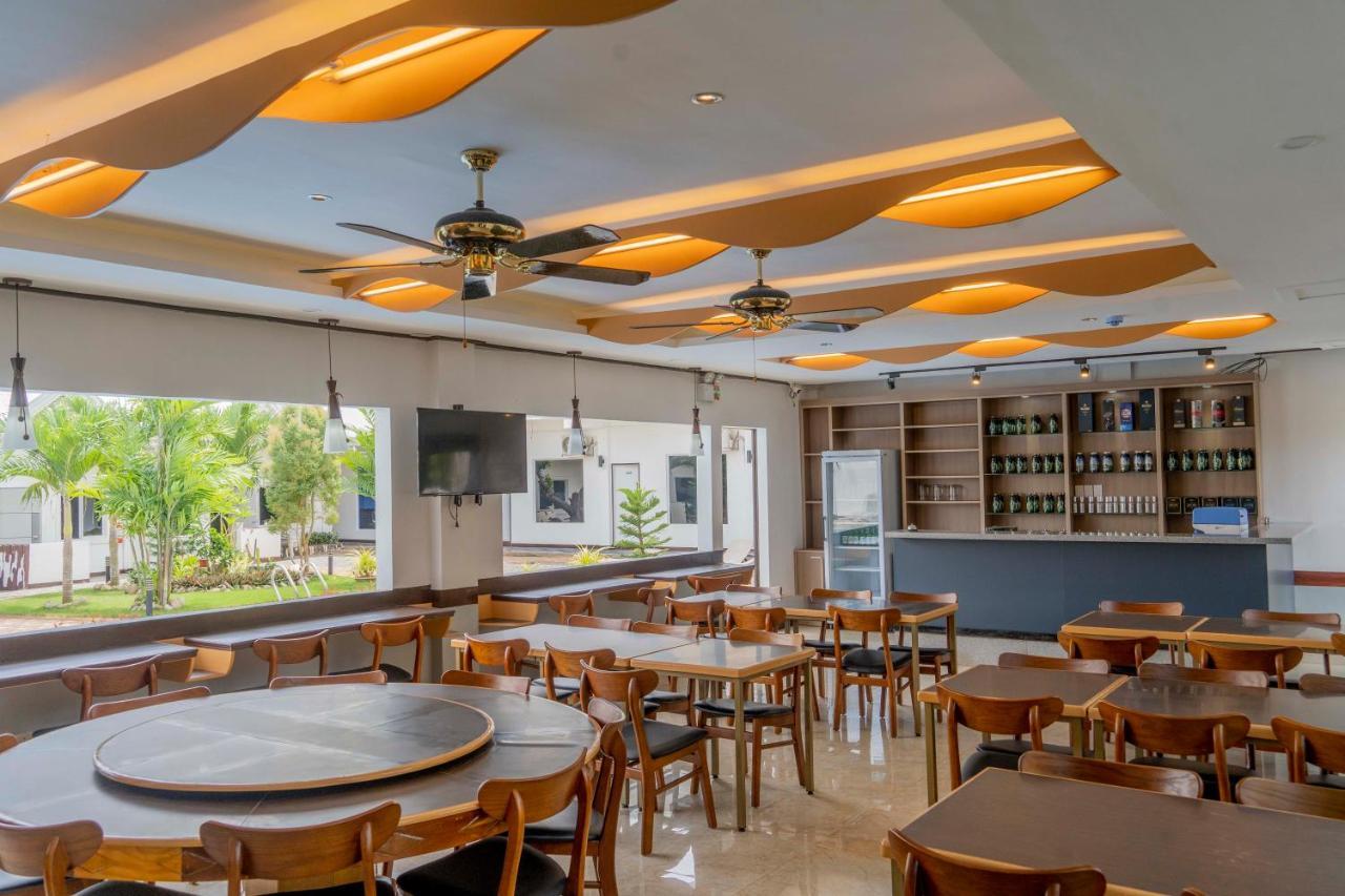 Adela Resort Panglao Eksteriør billede